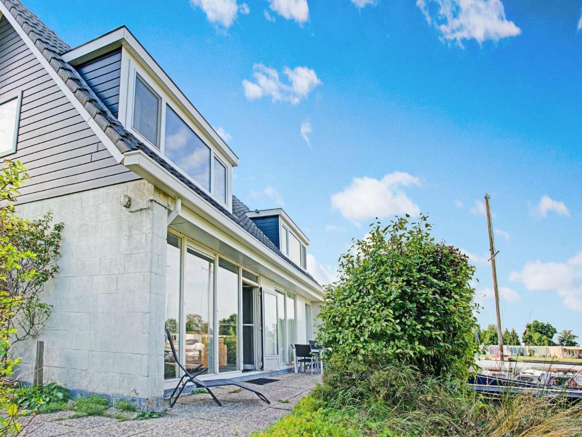 Waterfront Holiday Home With Jetty Boornzwaag over de Wielen Dış mekan fotoğraf